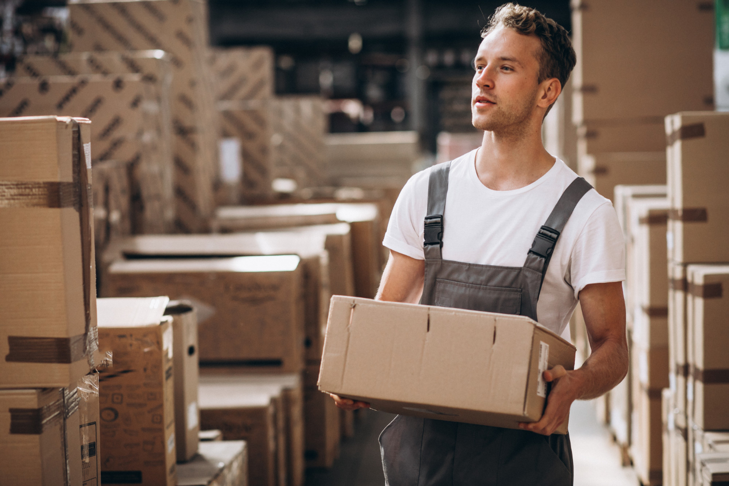 Comment les vendeurs Amazon peuvent automatiser la gestion des factures avec IntoExcel